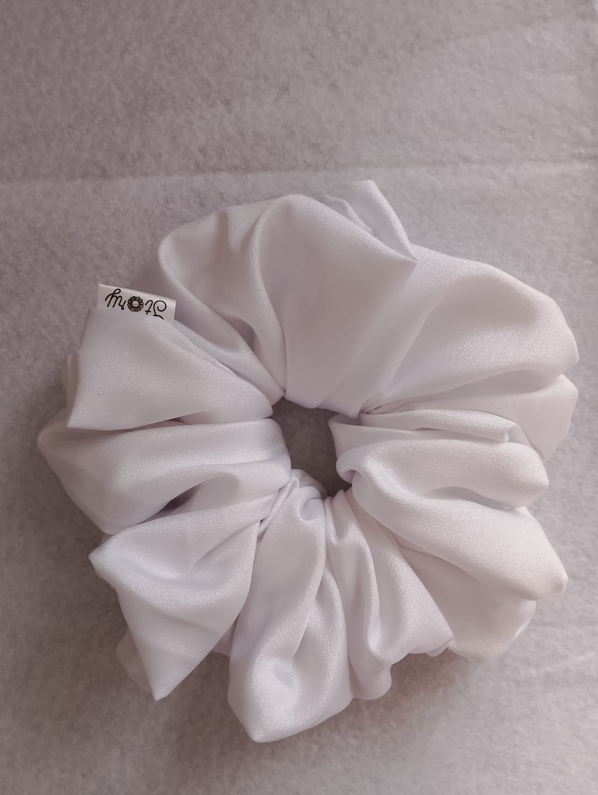 Trending XXL Satin Scrunchies